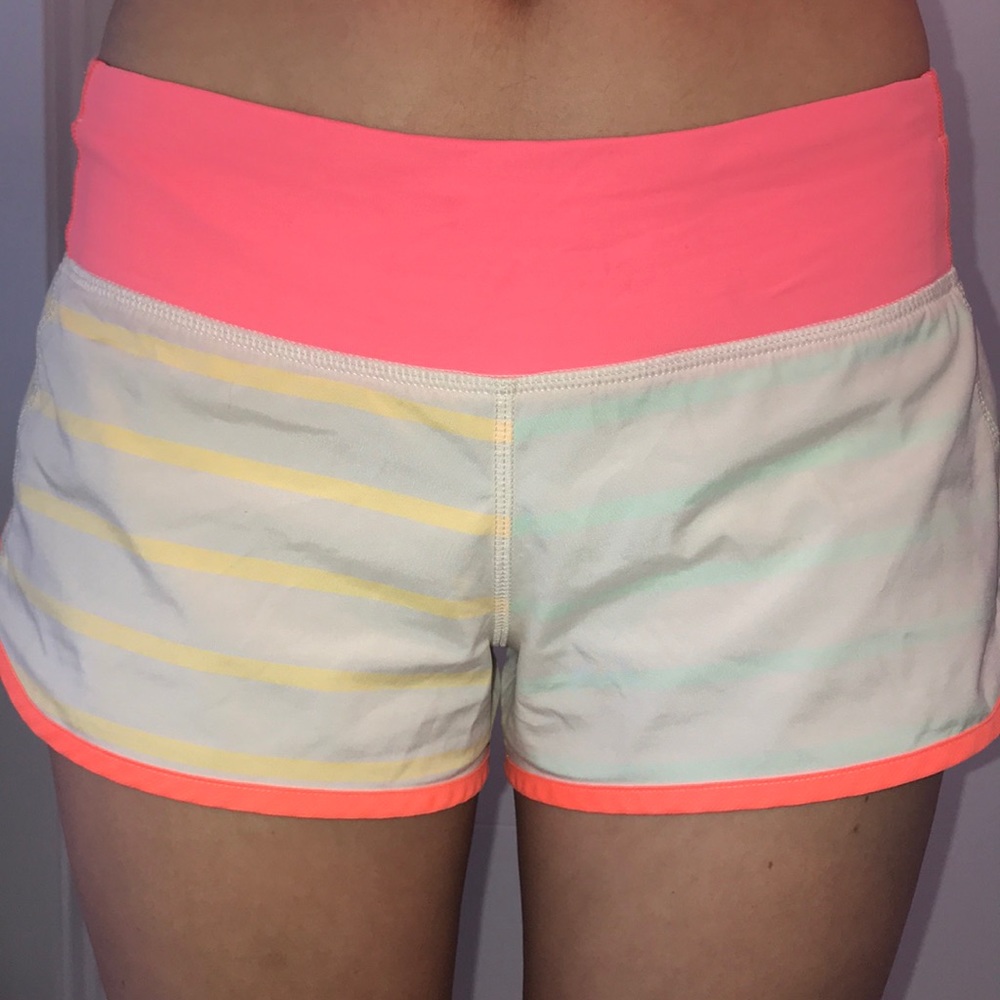 Lululemon speed short multicolored size 4